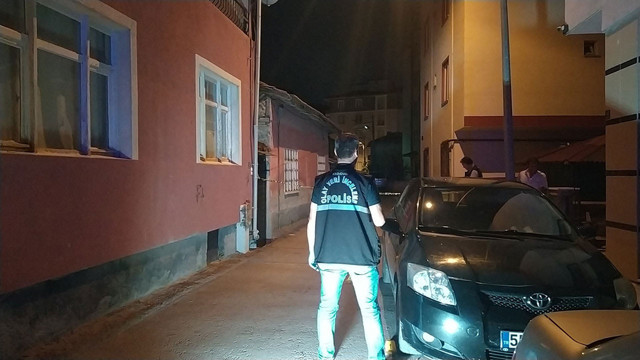 Çorum'da 17 yaşındaki çocukların silahlı kavgası kan akıttı! 1 kişi pompalı tüfekle vuruldu - Resim: 2