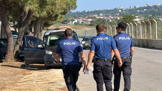 Serinlemek için girdikleri denizde faciayı yaşadılar! 5 kişilik aile boğulma tehlikesi geçirdi - Resim: 2