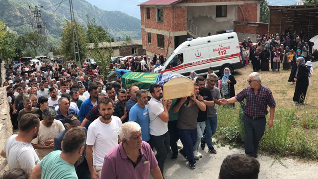 Gümüşhane'de büyük dram! İki genç intihar etti, 1 ağır yaralı - Resim: 0