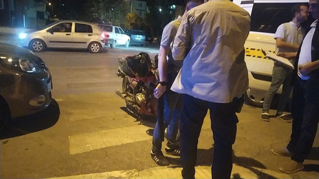 Oynadığı pompalı tüfek ateşlenince kendini vurdu! - Resim: 1