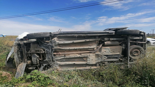 Nevşehir'de korkunç kaza! Hafif ticari araç takla attı: 5 yaralı - Resim: 1