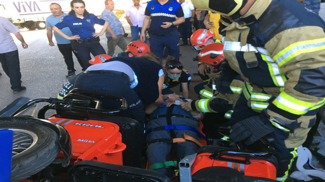 Kocaeli'de feci kaza! Seyir halindeki elektrikli motosiklet devrildi, yaşlı çift ölümden döndü - Resim: 1