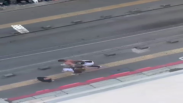 Pendik'te anne-oğulun küfürler yağan kavgası kameralara yakalandı! - Resim: 0