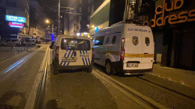 Eğlence mekanında kan döküldü! Silahların patladığı kavgada 2 kişi yaralandı - Resim: 1