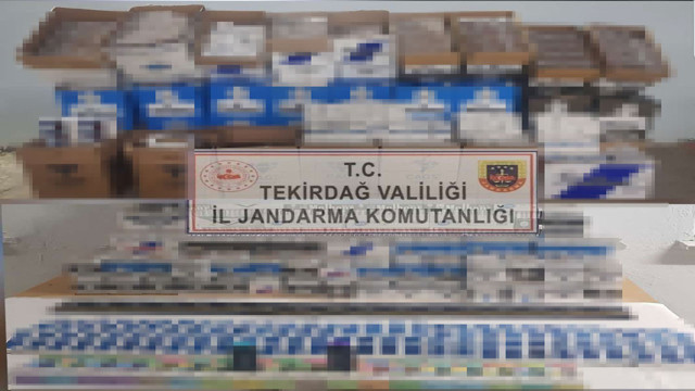 Tekirdağ'da jandarmadan kaçak sigara operasyonu! 300 bin liralık kaçak sigara operasyonu - Resim: 0