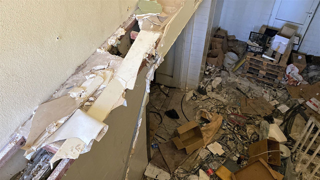 Antalya'da boşaltılan okul hırsız ve madde bağımlılıların yuvası oldu! - Resim: 2