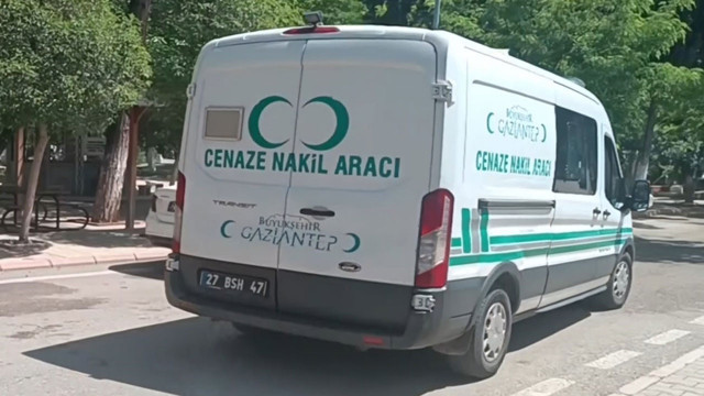 Motosikletten düşünce kaza yaptı sanılmıştı! Yorgun mermiyle kafasından vuruldu - Resim: 0