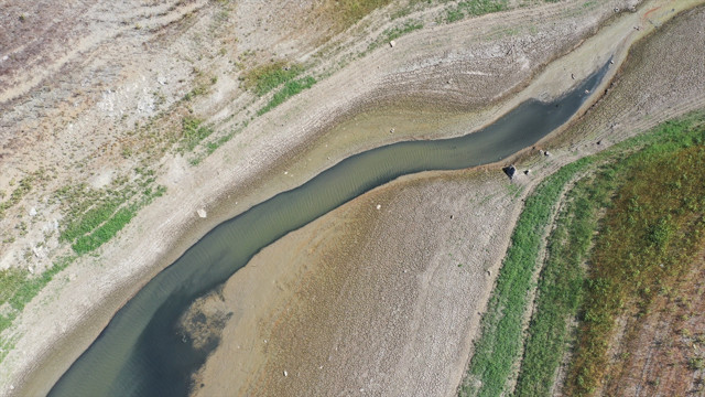Durum çok fena! İstanbul'un barajlarındaki su seviyesi yüzde 25'in altına düştü - Resim: 0