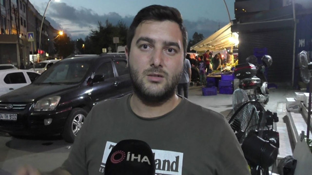 Sultangazi'de pişkin hırsız market çalışanları tarafından yakalandı! O anlar kameralara yansıdı - Resim: 2