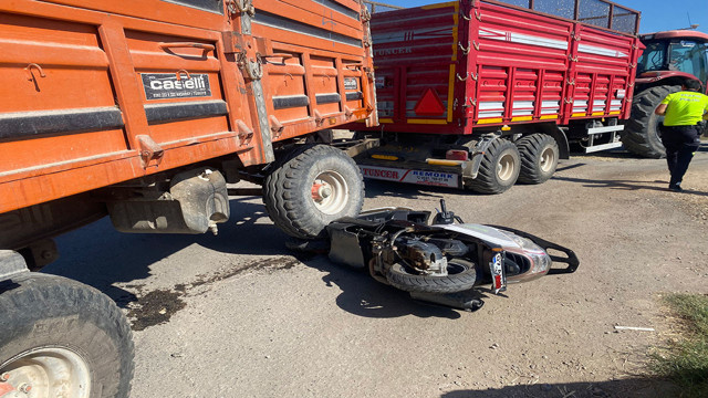 Antalya'da acı kaza! Römorkun altında kalan motosiklet sürücüsü can verdi - Resim: 0