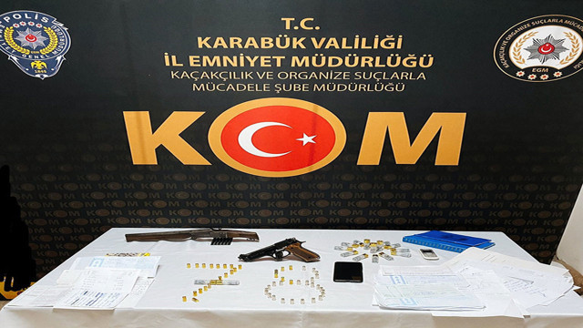 Karabük'te tefecilere polisten şaka operasyonu! 7 kişi gözaltına alındı - Resim: 1