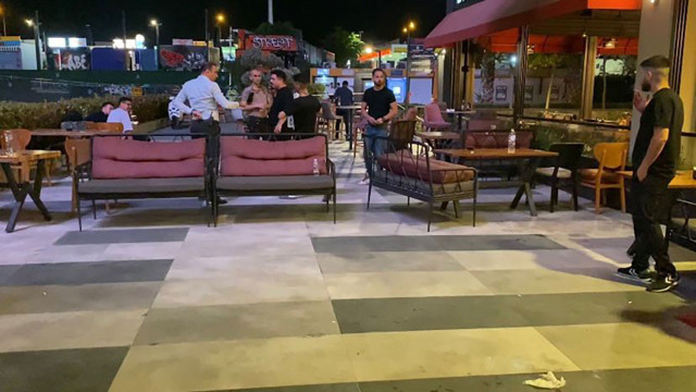 Bursa'da eğlence mekanında kan döküldü! Silahların patladığı kavgada 1’i ağır 3 kişi yaralandı - Resim: 2