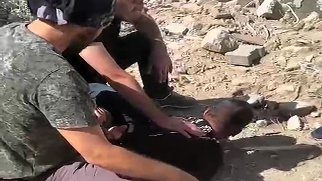 Soygun sırasında yorulan hırsızlar bir saatlik molada yakayı ele verdi! Yakalanmamak için 2. kattan atladı - Resim: 2