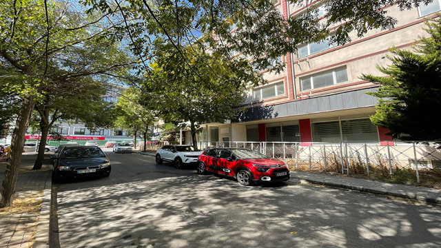 Bakırköy'de yakalanan hırsız kaçkam için 5. kattan boşluğa atladı! - Resim: 4