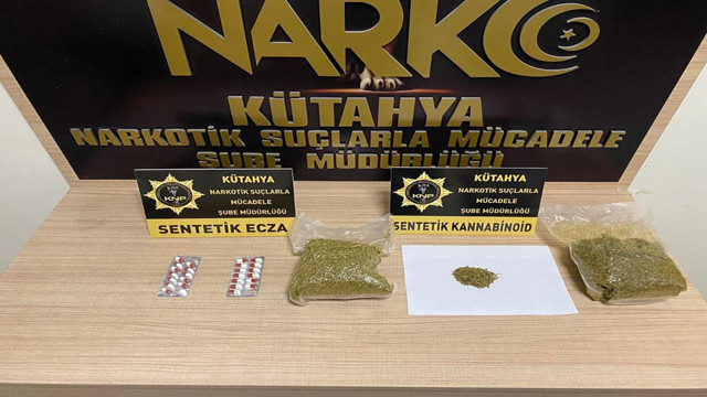 Aile boyu uyuşturucu taciri çıktılar! Polis uyuşturucu ile yakaladı - Resim: 1