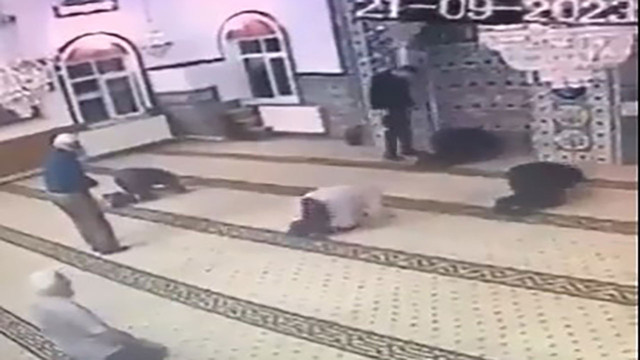 Camiye ayakkabıyla girmiş bütün Türkiye'yi ayağa kaldırmıştı! Şahsın akıl sağlığının yerinde olmadığı ortaya çıktı - Resim: 1