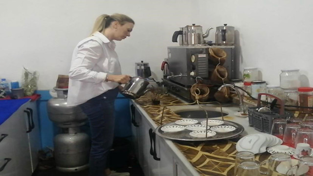 'Kadından olmaz' diyenlere aldırmadı! İş yerinden ayrılıp kahvehane açtı - Resim: 2