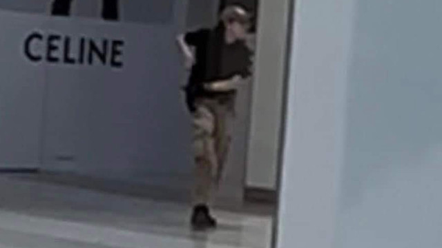 AVM’de silahlı saldırı! 14 yaşındaki saldırgan 3 kişiyi öldürdü - Resim: 0