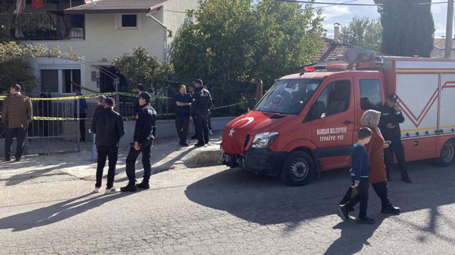 Evdeki görüntü kan dondurdu! Yaşlı adam ve karısı vahşeti yaşadı: 1 ölü - Resim: 1