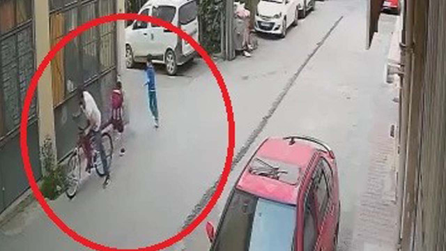 9 yaşındaki çocuğa hakaret edip, biber gazıyla saldırdı! Trabzonspor'dan açıklama - Resim: 0