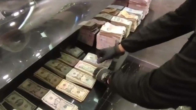 Bakan Yerlikaya duyurdu! Liderliğini Hakan Ayık'ın yaptığı uluslararası suç örgütü 'Comanchero' çökertildi - Resim: 1