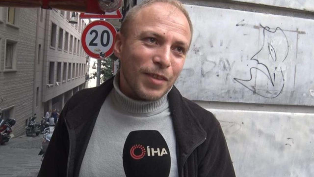 "Robin Hood'um" diyerek Taksim'de önüne gelene para dağıttı, akıl hastanesine yatırıldı - Resim: 1