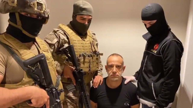 Bakan Yerlikaya duyurdu! Liderliğini Hakan Ayık'ın yaptığı uluslararası suç örgütü 'Comanchero' çökertildi - Resim: 0