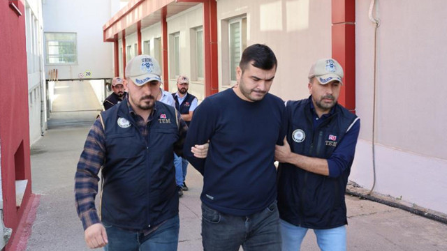 Adana’da Bylock kullanıcısı 4 FETÖ'cü yakalandı - Resim: 0
