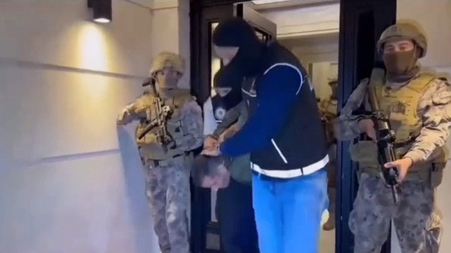Bakan Yerlikaya açıkladı! Uyuşturucu örgütünün kırmızı bültenle aranan lideri İstanbul'da yakalandı - Resim: 2