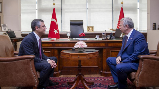 CHP lideri Özel, Mansur Yavaş’ı kabul etti - Resim: 0