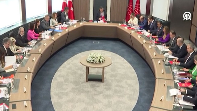 CHP’nin yeni MYK’sı ilk kez toplandı - Resim: 0