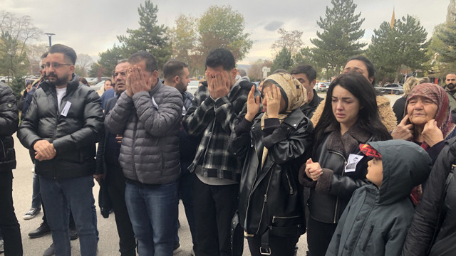 Kendine serum takan hemşire uykudan uyanamadı, gözyaşlarıyla uğurlandı - Resim: 0