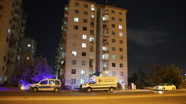 Evde doğum yapan genç kadın ve bebeği ölü bulundu - Resim: 0