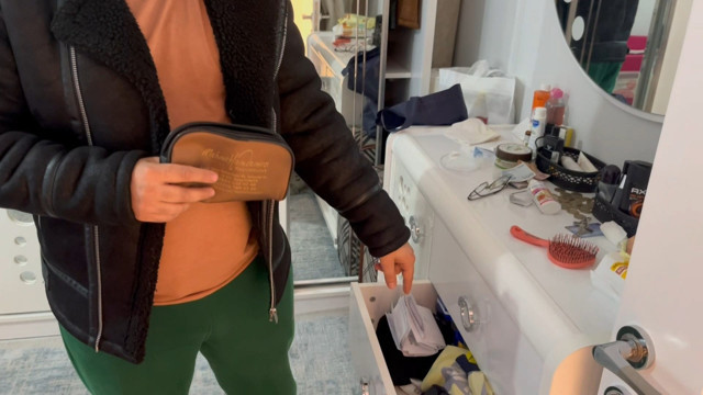 Pazardan dönen aileye şok: 130 gram altın ve paraları aile görünümlü hırsızlar tarafından çalındı - Resim: 2