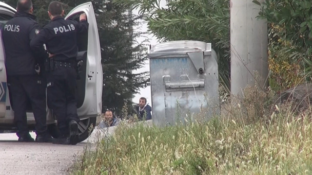 Önce rehin aldı, sonra çevreye rastgele ateş açtı - Resim: 0