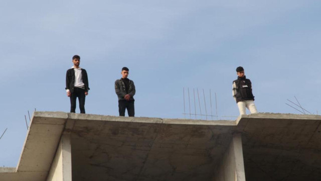 Çankırı'da inşaat işçileri paralarını alamayınca intihara kalkıştı - Resim: 1