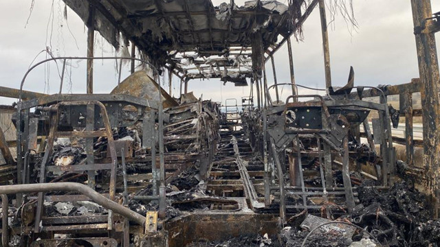 Çanakkale'de içinde 23 yolcusu bulunan yolcu otobüsü alev alev yandı - Resim: 0