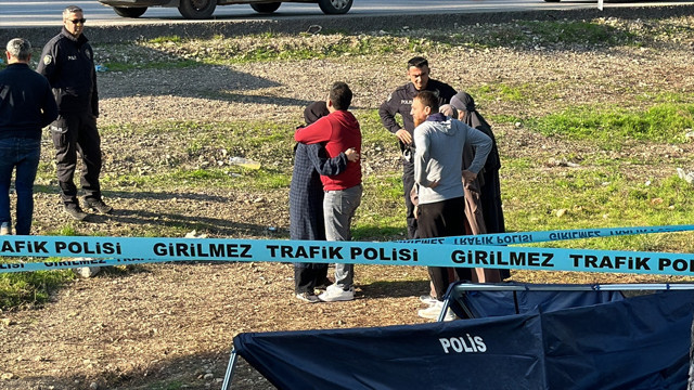 Antalya'da şarampole devrilen otomobildeki genç öldü, 8 yaşındaki çocuk yaralandı - Resim: 2