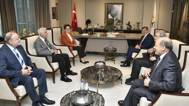 Ahmet Davutoğlu ile Meral Akşener arasında 1 buçuk saatlik görüşme - Resim: 0