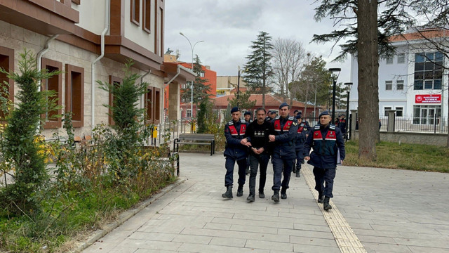 24 yaşındaki kadının av tüfeği ile kendisini vurduğu olayda yeni gelişme - Resim: 0