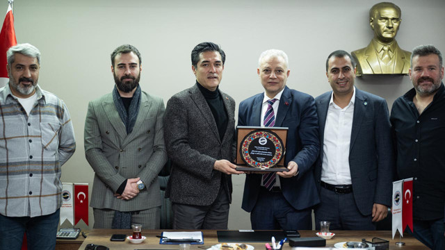 İYİ Parti İBB Başkan adayı Kavuncu, Zeytinburnu'nda esnafla bir araya geldi - Resim: 1