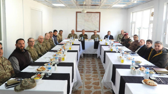 Pençe-Kilit'te önemli toplantı Iraklı yetkililer ile sınırda görüşüldü - Resim: 0