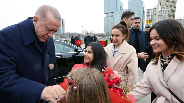 Cumhurbaşkanı Erdoğan CHP'ye yüklendi: Para kulelerinin izahını yapamadılar - Resim: 2