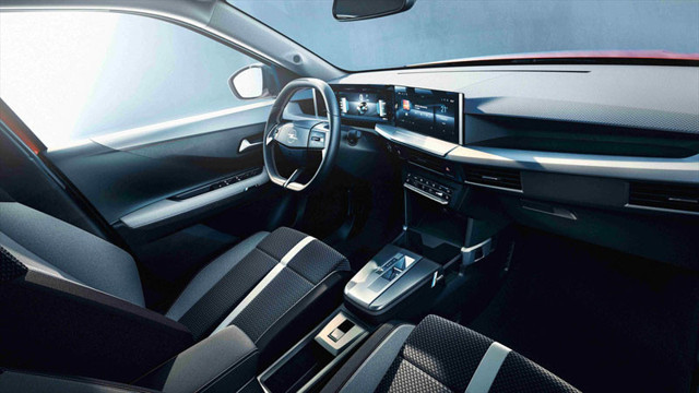 Opel, yeni SUV modeli Frontera'nın ilk görüntülerini paylaştı - Resim: 0