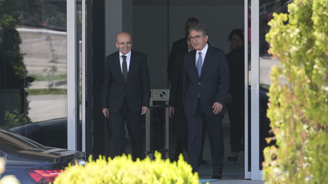 Şimşek ve  Yalçın Karatepe bir araya geldi! Ekonomi zirvesi 4 saat sürdü - Resim: 0