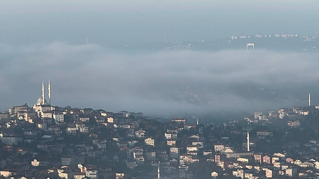İstanbul'un bazı bölgelerinde sis etkili oldu - Resim: 1