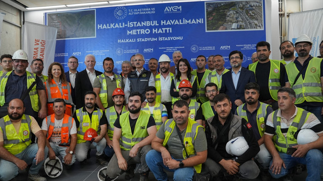 Bakan Uraloğlu, Türkiye'nin en uzun metro hattının açılışı için tarih verdi - Resim: 2