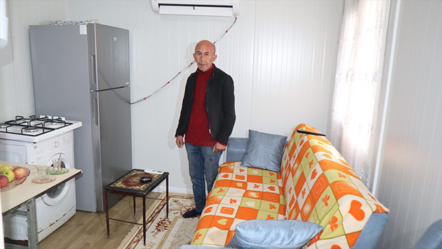 Iğdır'da barakada yaşayan vatandaşa konteyner ev verildi - Resim: 0