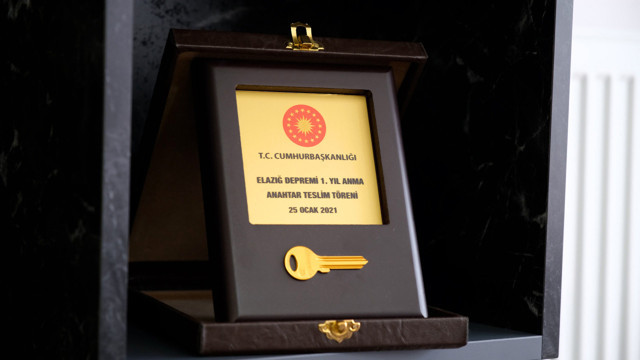 Elazığ depreminin üzerinden 5 yıl geçti! Bakan Kurum: Hep birlikte şehrimizi ayağa kaldırdık - Resim: 2