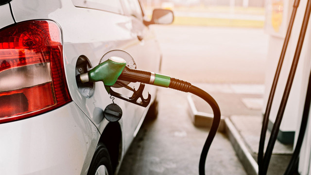 Motorinin litre fiyatı ne kadar oldu? Son zamla benzin fiyatını geçti - Resim: 0